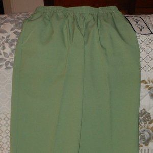 NWT Vintage Bend  Over Women's Polyester Dress Pants Green 10P Short Made In USA